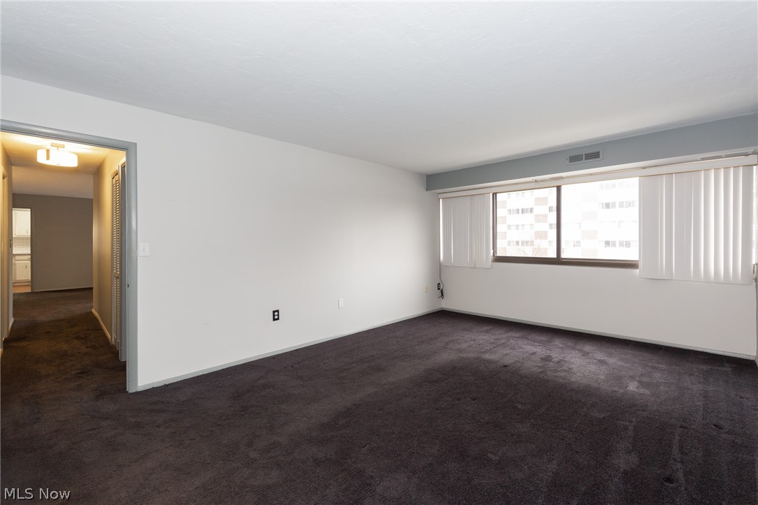 Meridian Condo - Residential