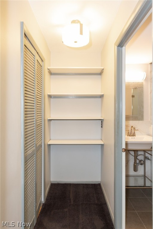 Meridian Condo - Residential