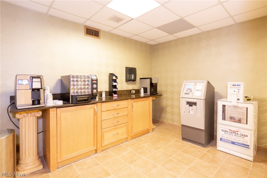 Meridian Condo - Residential