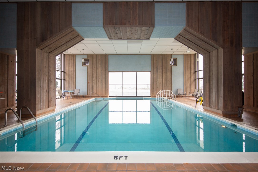 Meridian Condo - Residential