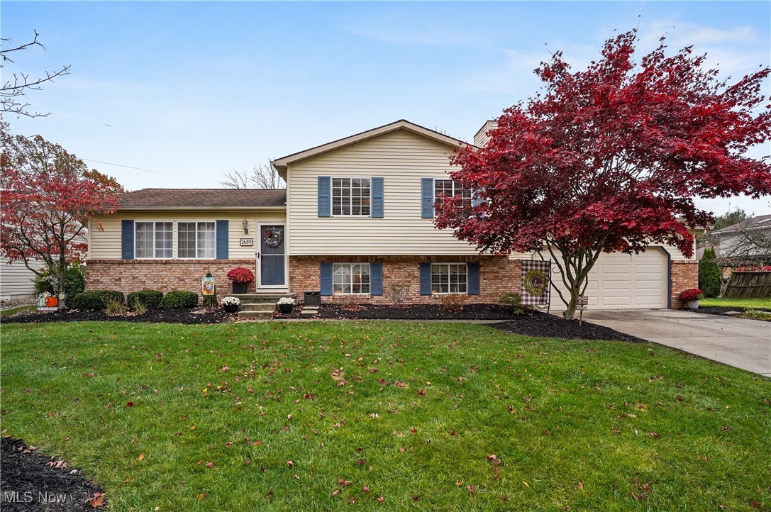 2689 Black Oak Drive, Niles, Ohio image 1