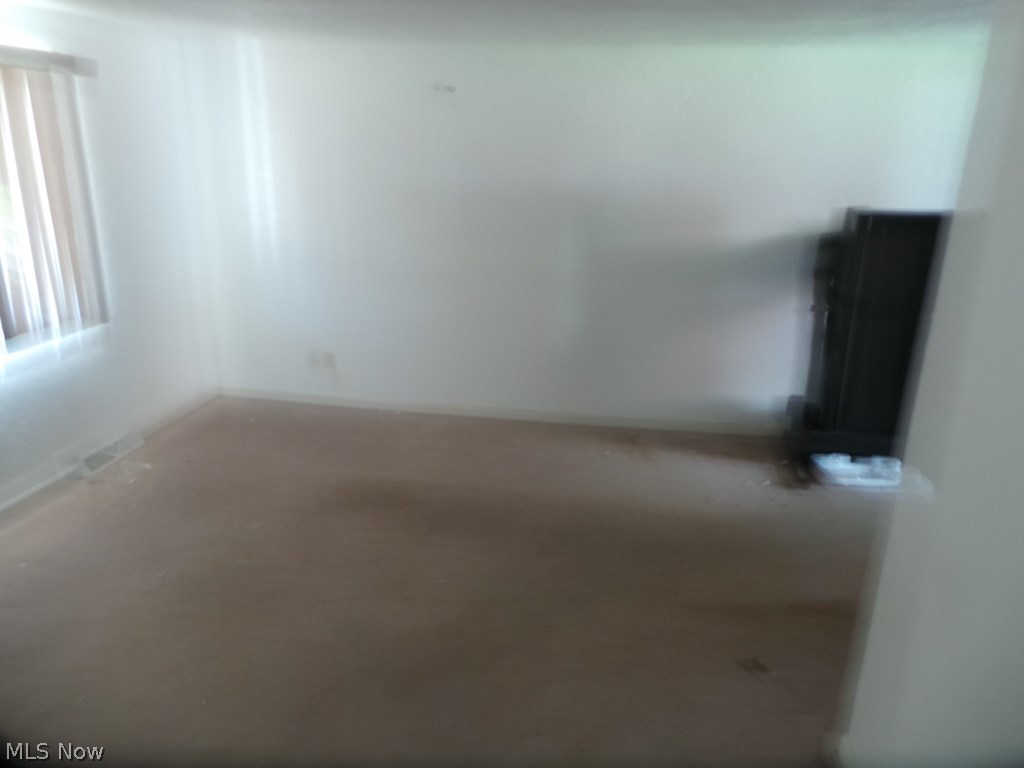 Banbury Village Condo - Residential