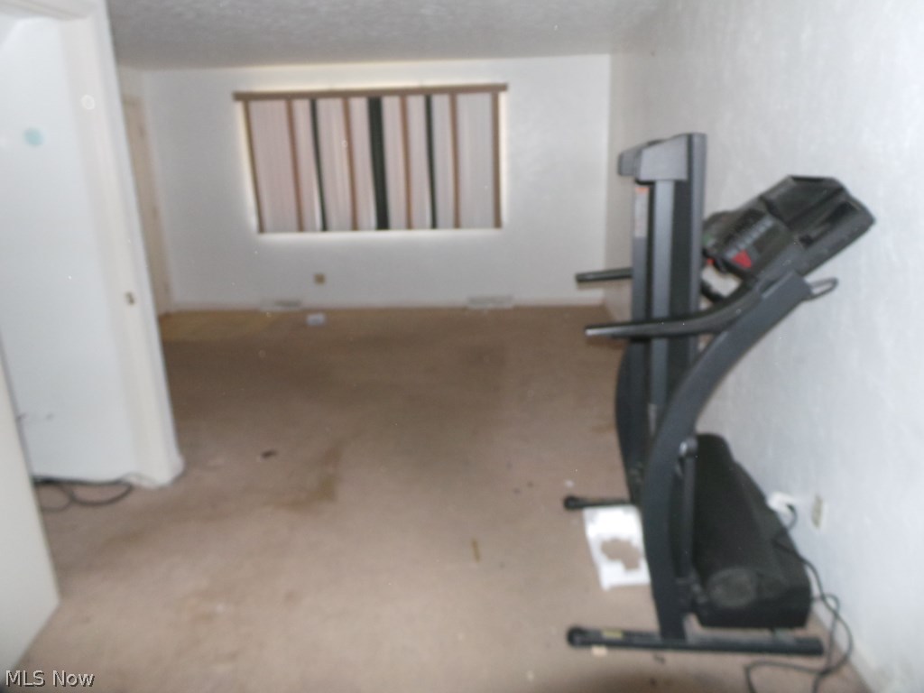 Banbury Village Condo - Residential