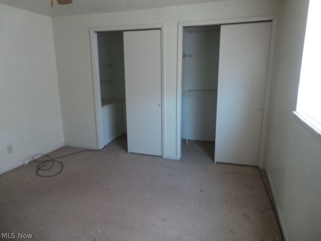 Banbury Village Condo - Residential