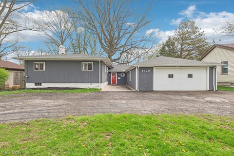 Photo for 1579 Canterbury Road