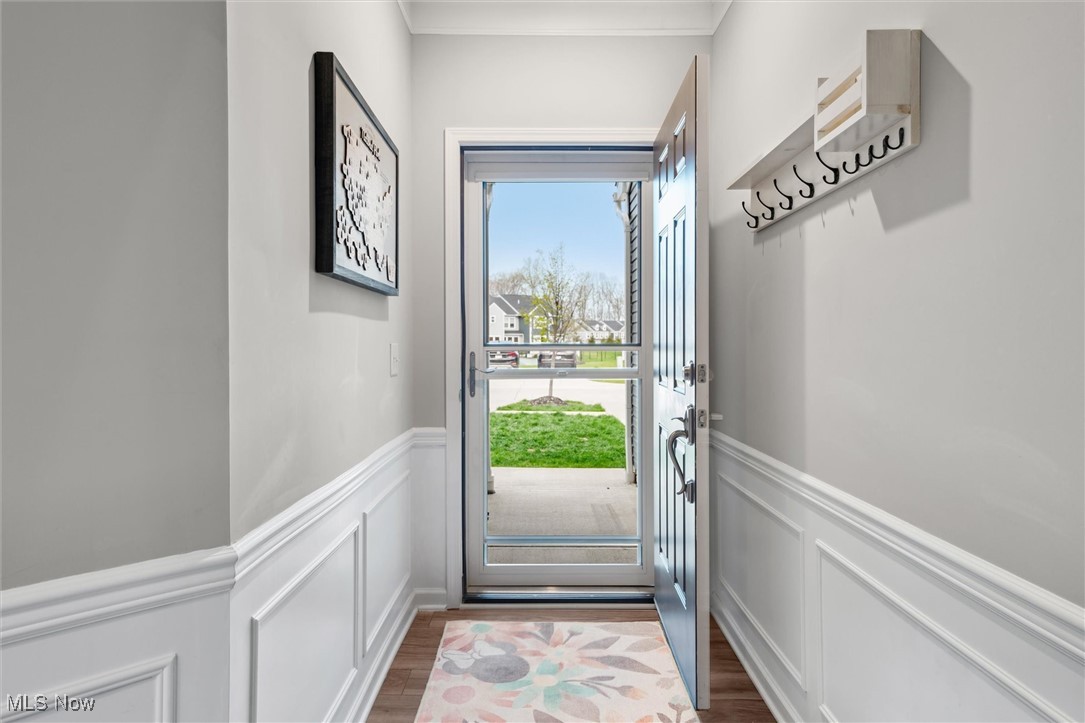 857 S Greenway Drive, Westlake, Ohio image 6