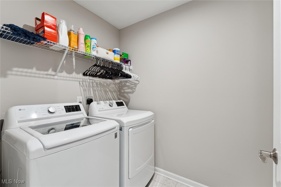 857 S Greenway Drive, Westlake, Ohio image 39