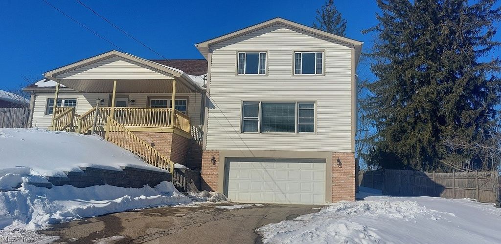 Photo of 144 Aberdeen Road, Steubenville, OH 43953 (MLS # 5186005)