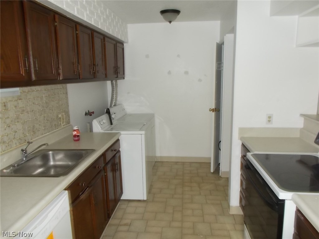 Aurora Shores Condo - Residential