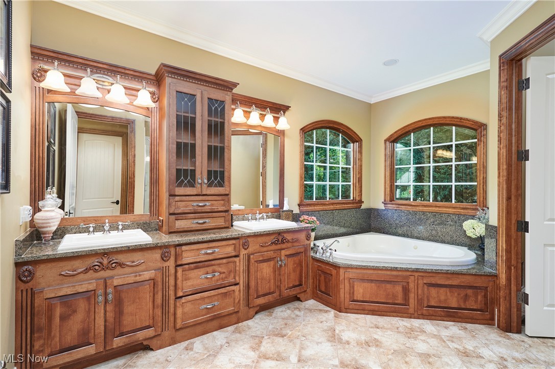 Copley, Ohio 44321, United States, 3 Bedrooms Bedrooms, ,3 BathroomsBathrooms,Residential,Active,194405