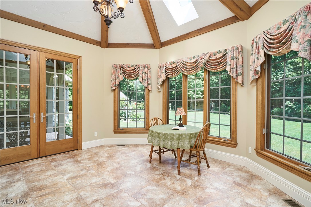 Copley, Ohio 44321, United States, 3 Bedrooms Bedrooms, ,3 BathroomsBathrooms,Residential,Active,194405