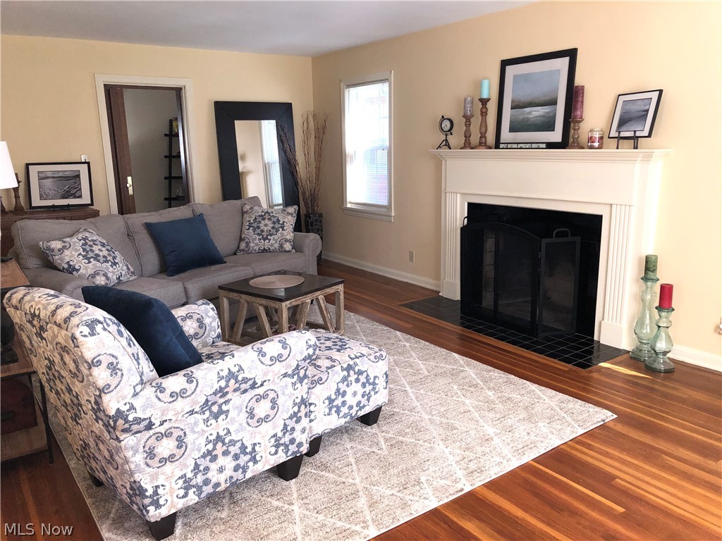 Gorge Falls - Residential