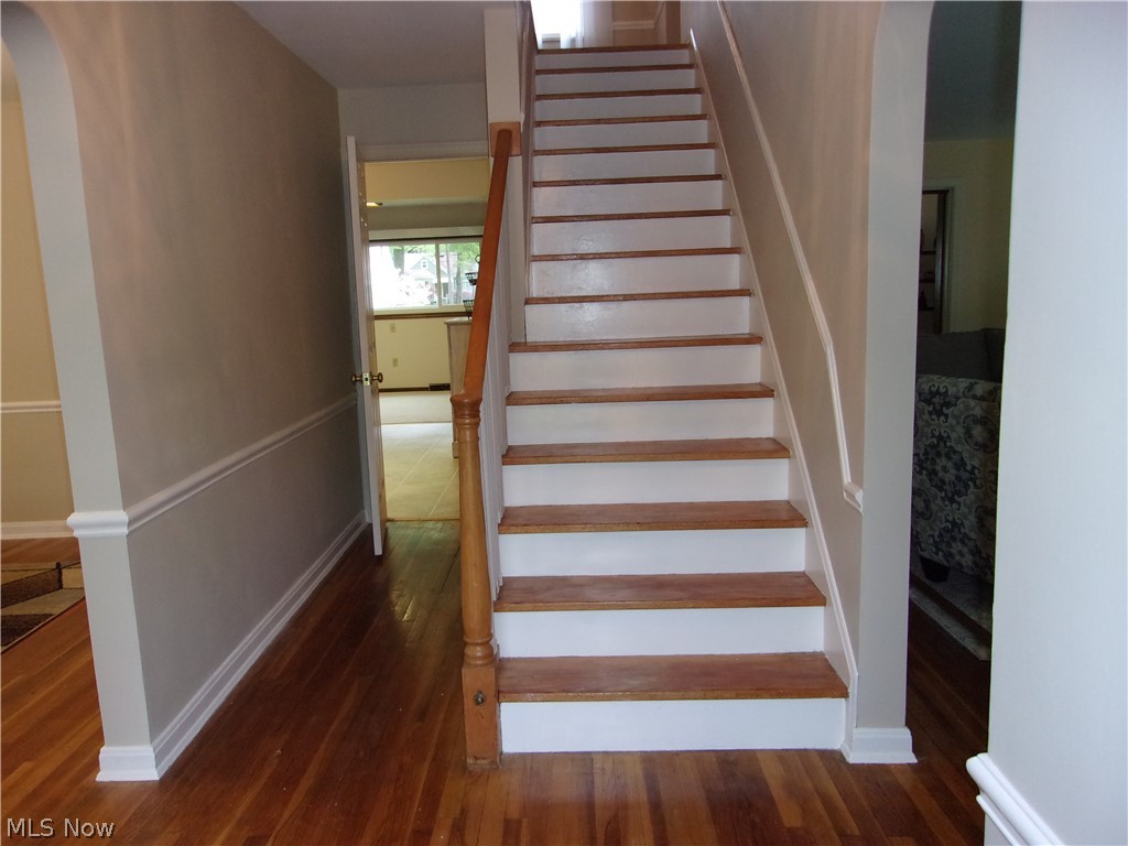 Gorge Falls - Residential