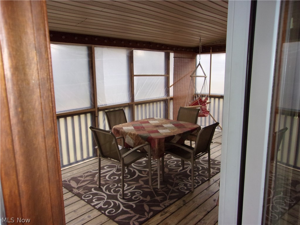 Gorge Falls - Residential