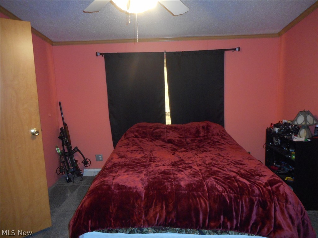 Colonial Villa Homes Park - Residential