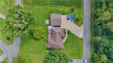 Tiny photo for 16100 Longs Church Road, East Liverpool, OH 43920 (MLS # 5238966)
