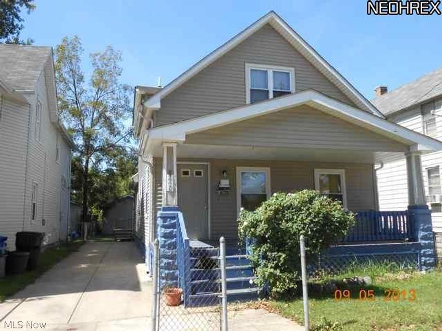 Newer windows, siding, doors.  Needs some dry wall repair, light fixtures, plumbing fixtures. Good investment opportunity.