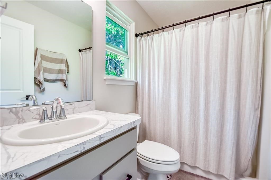 Headlands-On-The-Lake Sub - Residential