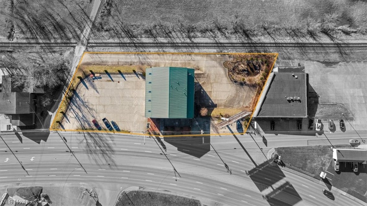 Vienna, West Virginia 26105, United States, ,Commercial,Active,63612