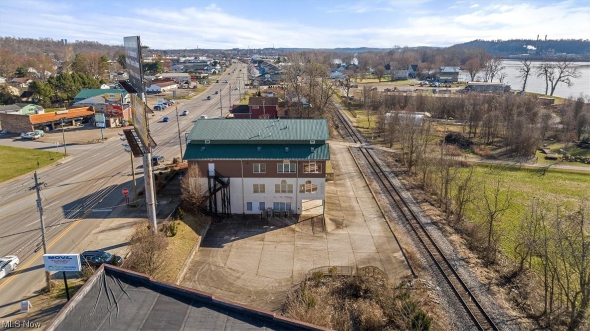 Vienna, West Virginia 26105, United States, ,Commercial,Active,63612