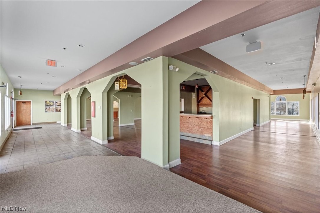 Vienna, West Virginia 26105, United States, ,Commercial,Active,63612