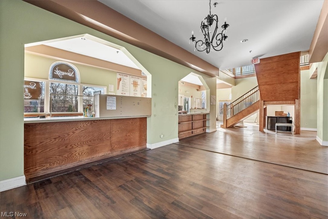 Vienna, West Virginia 26105, United States, ,Commercial,Active,63612