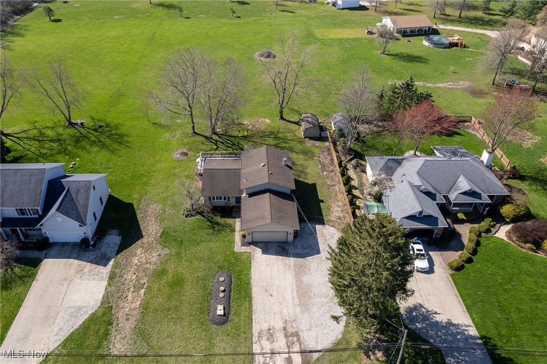 41555 Russia Road, Elyria, Ohio image 4