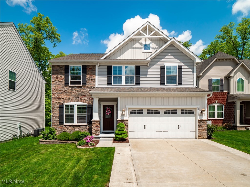 3149 Blackburn Lane, Brunswick, Ohio image 1