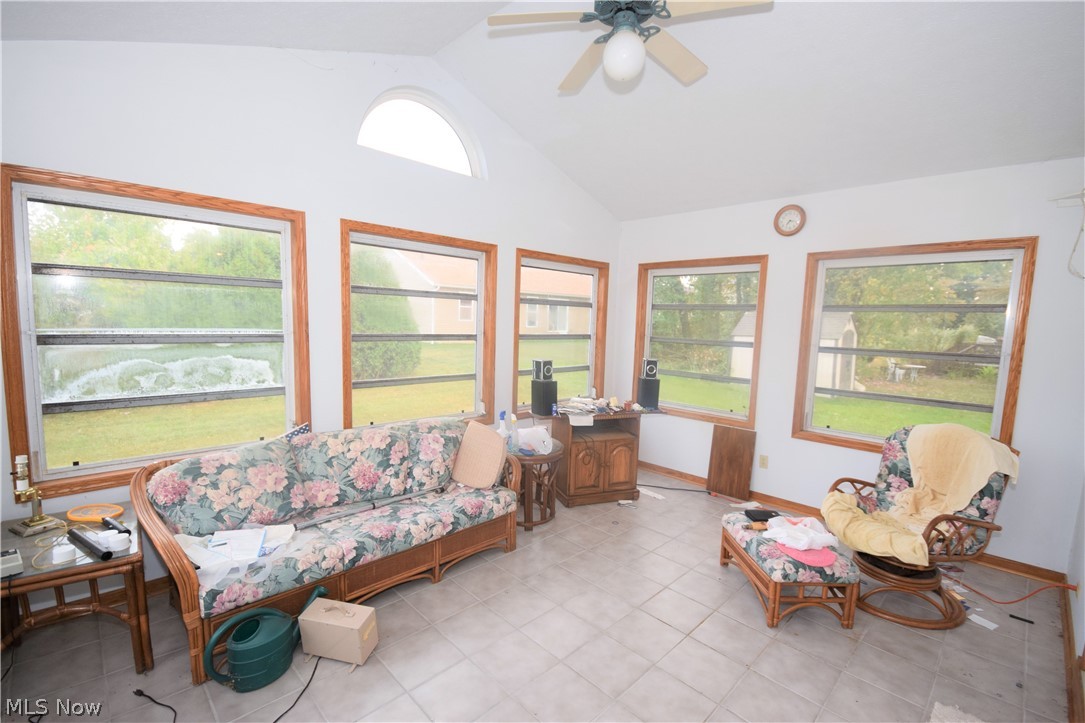 Colonial Hills 08 - Residential