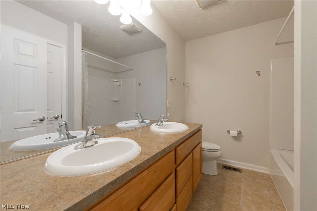 Montrose Park Ph 1 - Residential Lease