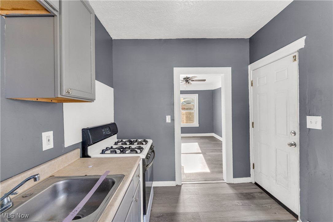 Lake Shore - Residential Lease