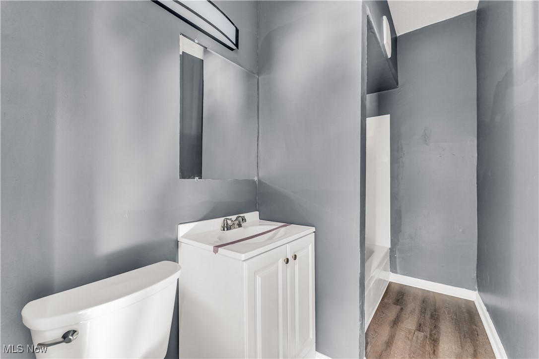 Lake Shore - Residential Lease