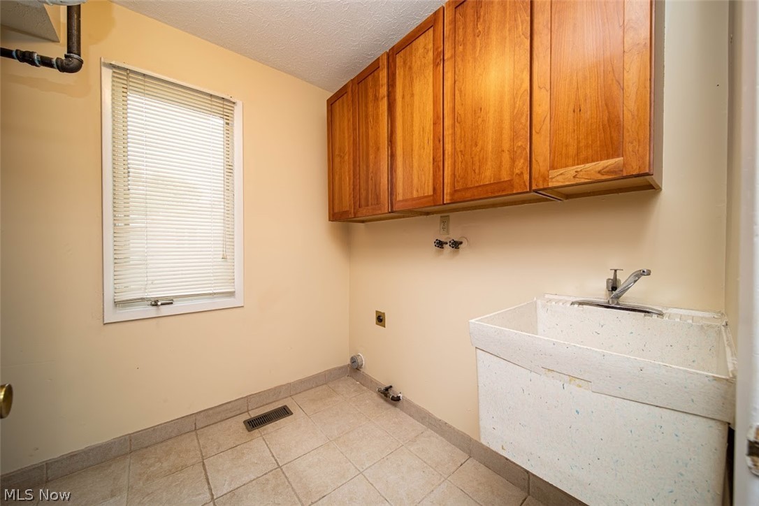Tradewinds Condo - Residential