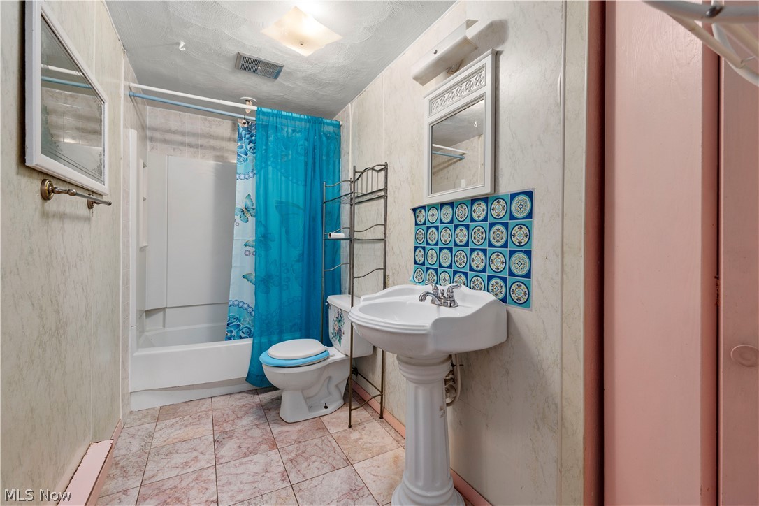 Vermilion/Lk 01 - Residential