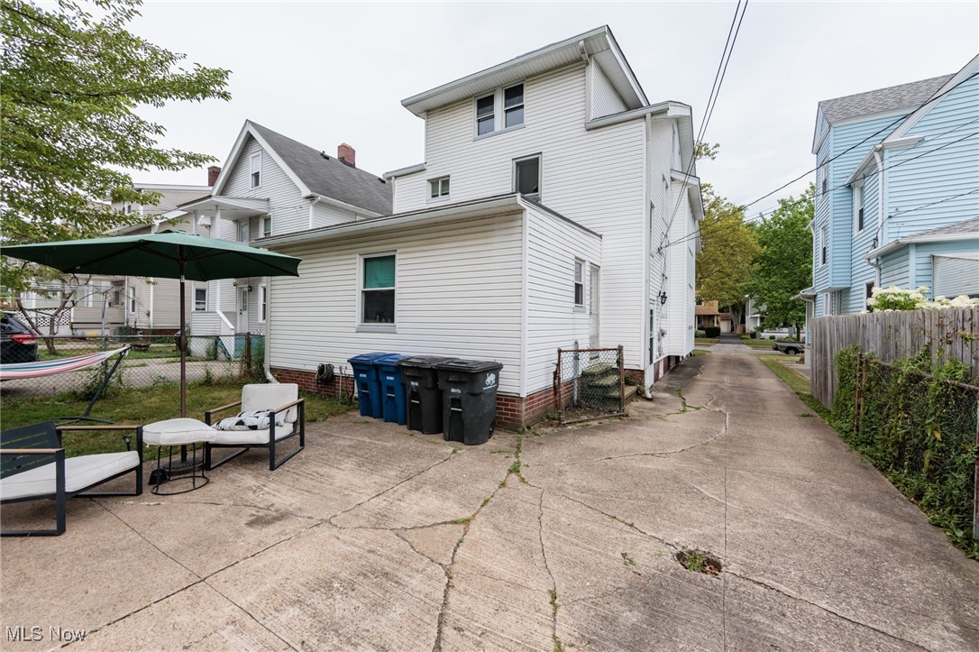 Schatzinger & Cotabish Sub - Residential Income