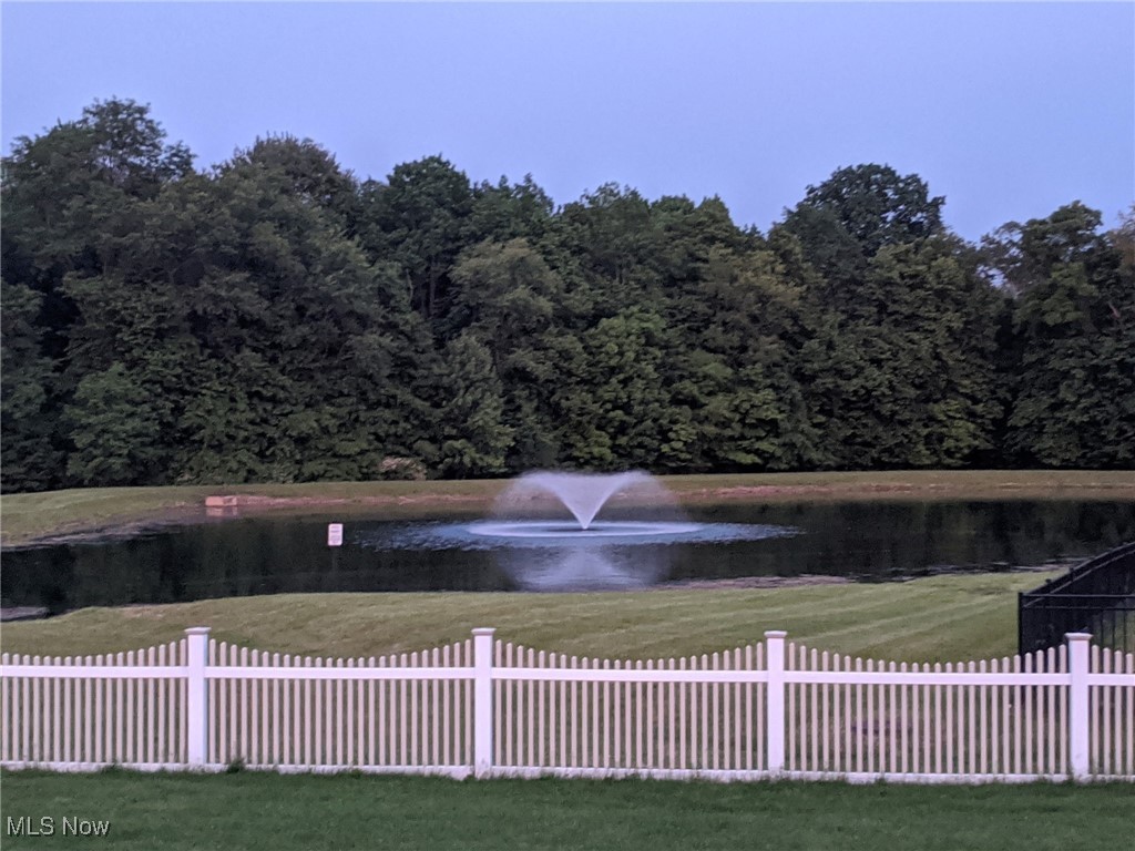 1499 Brentfield Drive, Wadsworth, Ohio image 2