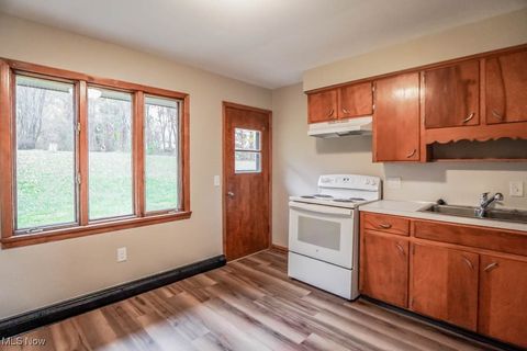 Tiny photo for 8983 Beatty Street NW, Massillon, OH 44646 (MLS # 5179601)