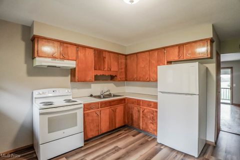 Tiny photo for 8983 Beatty Street NW, Massillon, OH 44646 (MLS # 5179601)