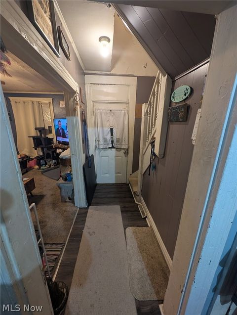 Tiny photo for 433 S 7th Street, Coshocton, OH 43812 (MLS # 5203095)