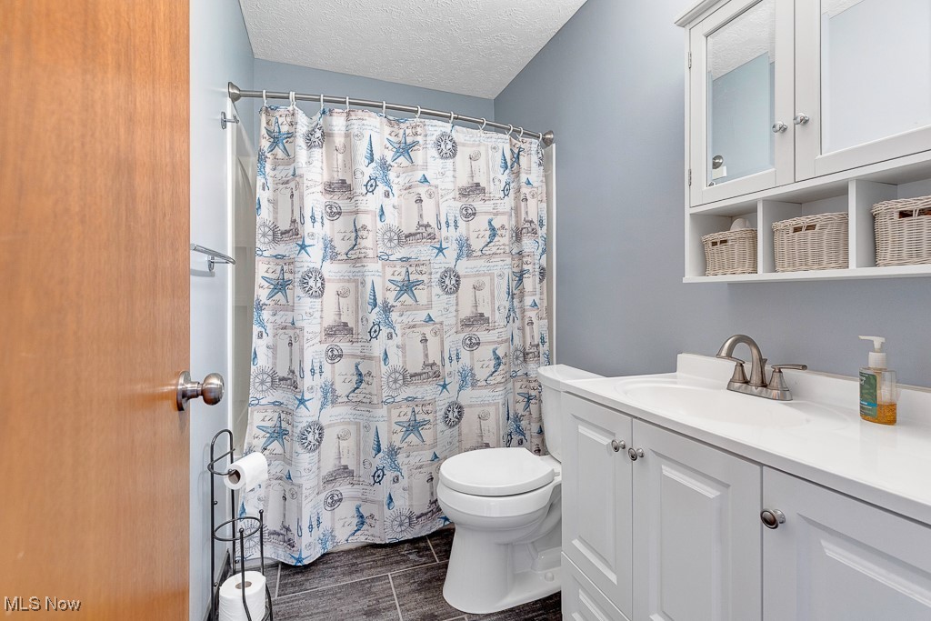1322 Sharonbrook Drive, Twinsburg, Ohio image 25