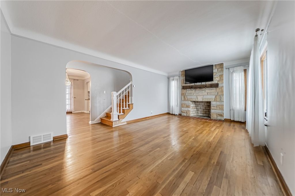 Photo of 7805 Renwood Drive, Parma, OH 44129 (MLS # 5175250)