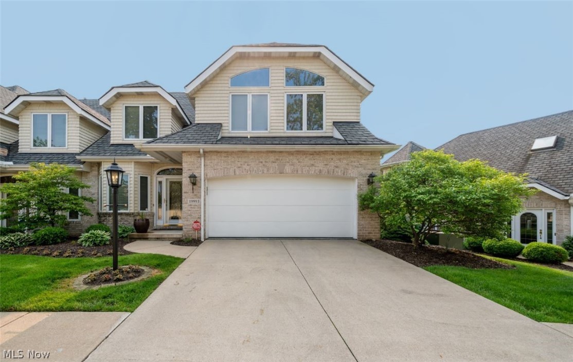 Emerald View Condominium - Residential