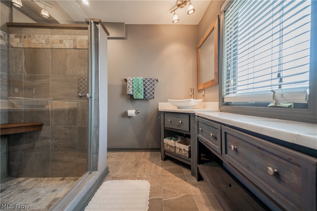 Emerald View Condominium - Residential