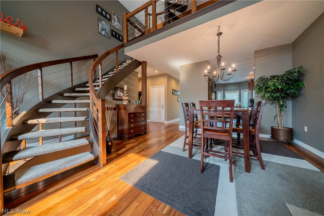 Emerald View Condominium - Residential