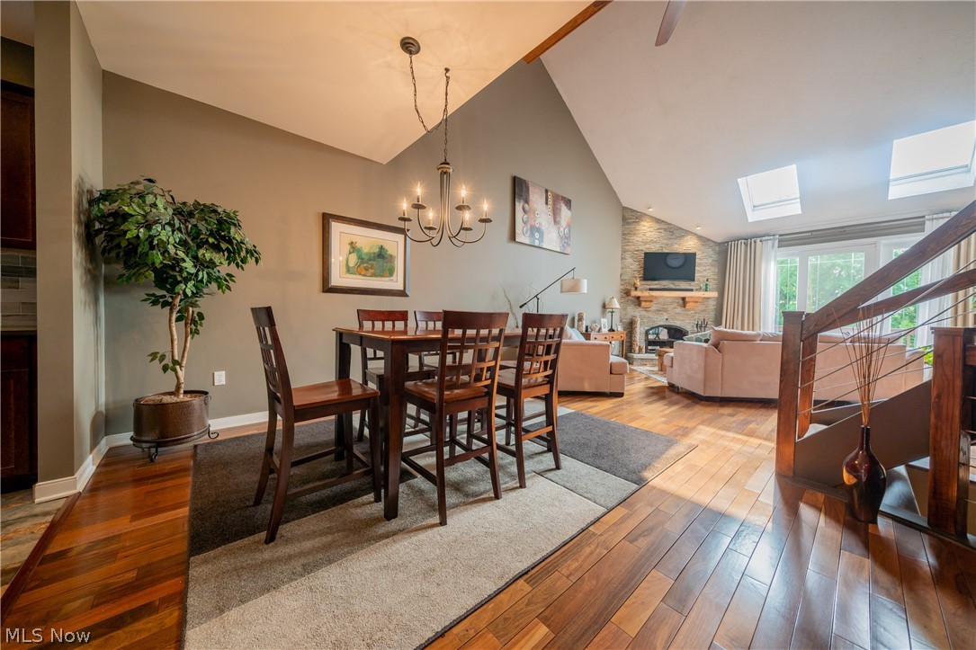 Emerald View Condominium - Residential