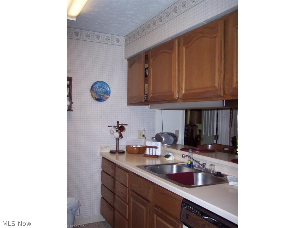 Cherry Ridge Condo - Residential