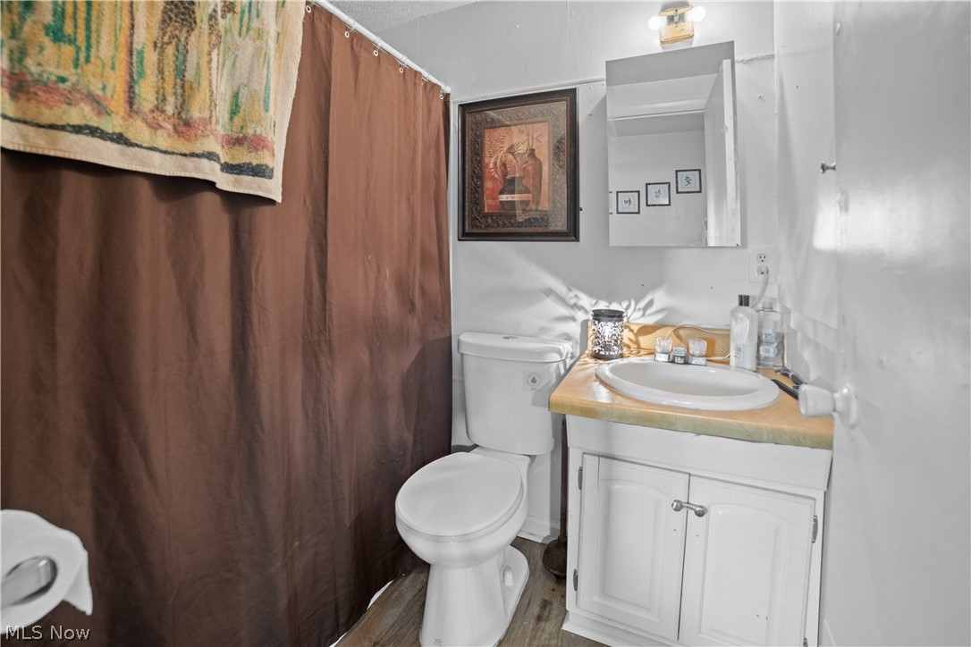 Lucas - Commercial Sale