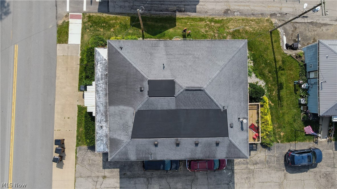 Lucas - Commercial Sale