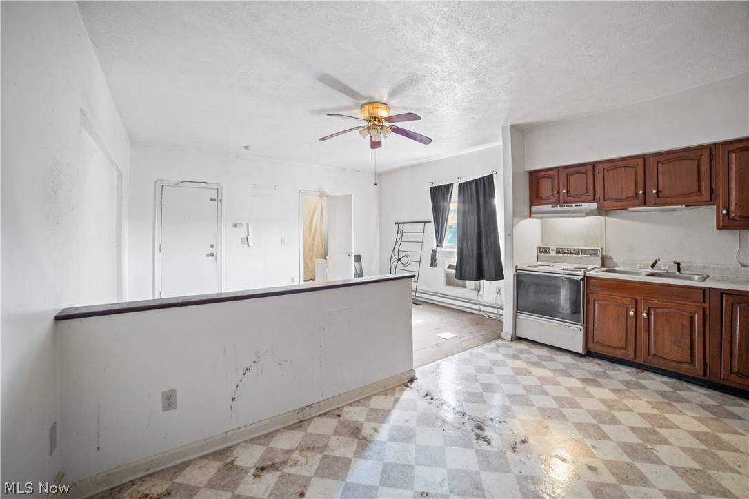 Lucas - Commercial Sale