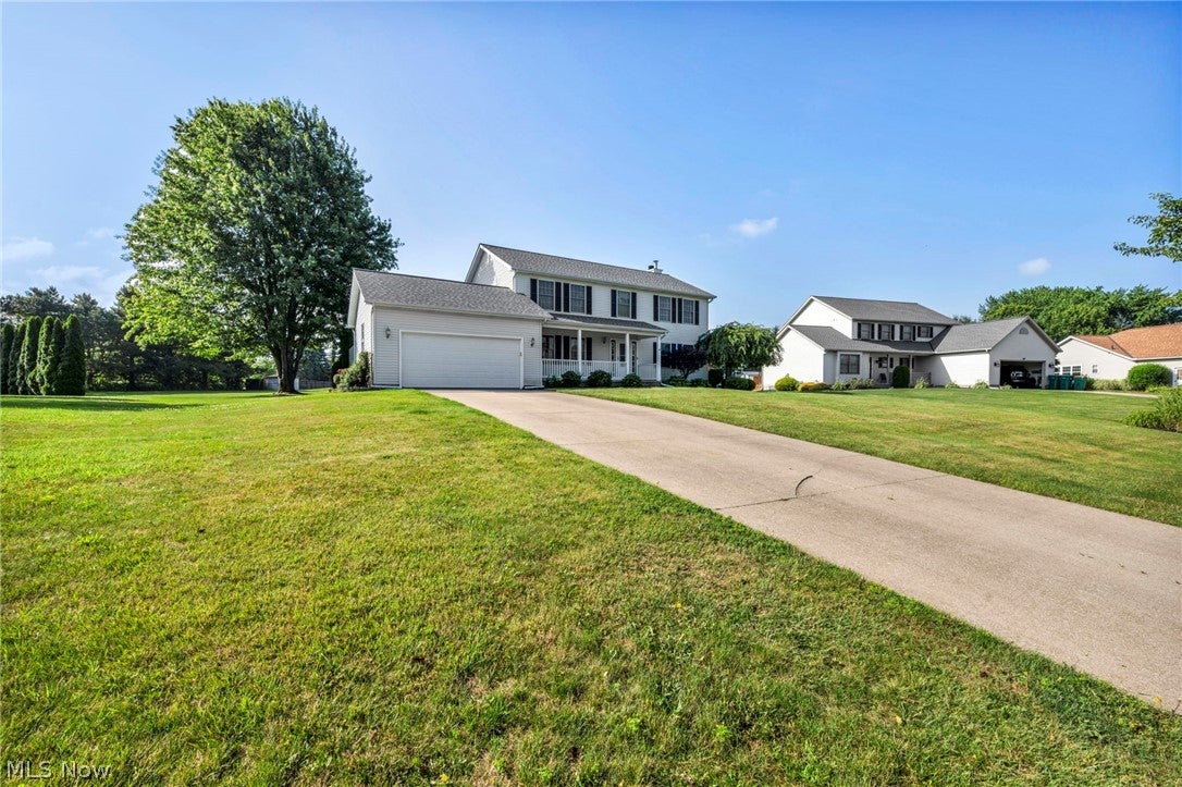 9454 Deer Hollow Drive